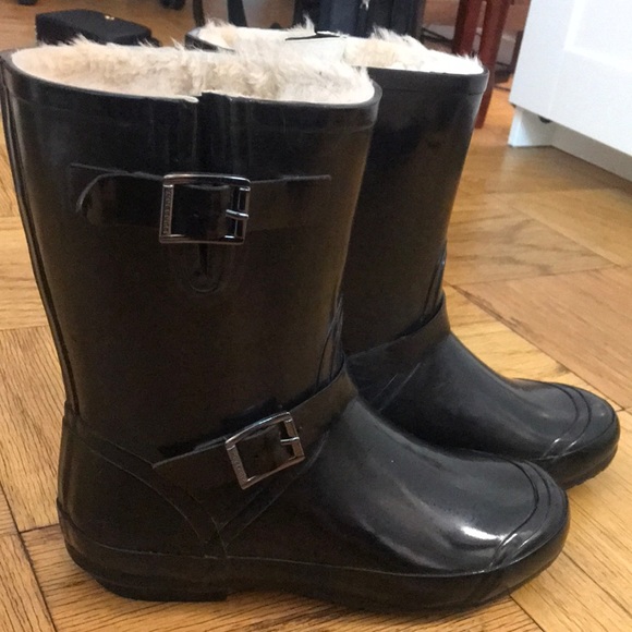 Burberry Sheep Fur Lined Rainboots 38 Black - Picture 1 of 8